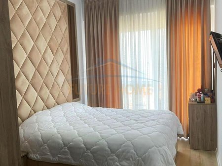 Tirane, shitet apartament 1+1 , 57 m² 15.000.000 € 