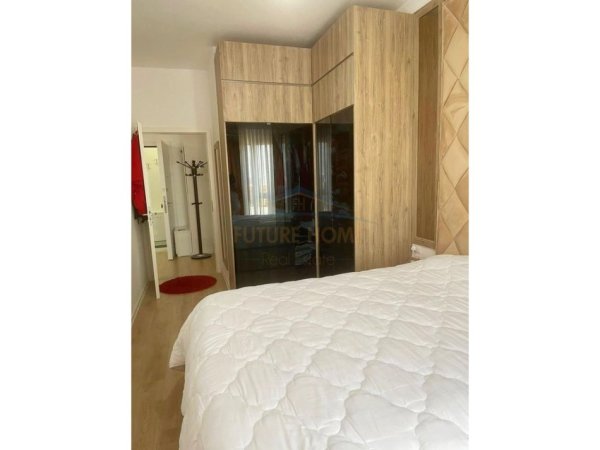 Tirane, shitet apartament 1+1 Kati 8, 57 m² 150.000 € 