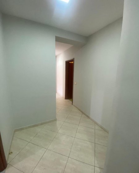 Tirane, shes apartament 2+1+Ballkon Kati 7, 107 m² 214.000 € (RR.JORDAN MISJA, AFËR KOMPLEKSIT GENER 2)