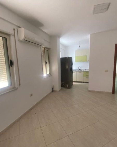 Tirane, shes apartament 2+1+Ballkon Kati 7, 107 m² 214.000 € (RR.JORDAN MISJA, AFËR KOMPLEKSIT GENER 2)