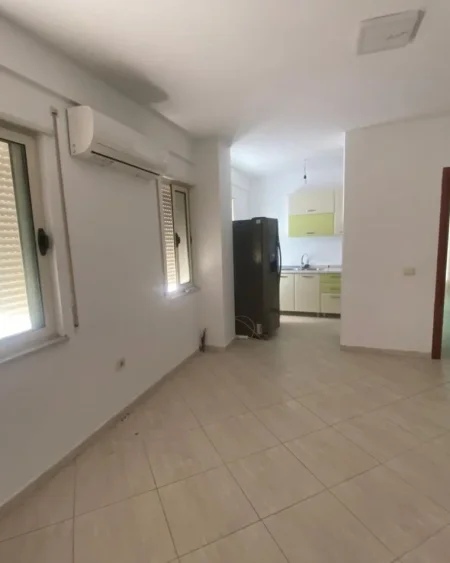 Tirane, shes apartament 2+1+Ballkon Kati 7, 107 m² 214.000 € (RR.JORDAN MISJA, AFËR KOMPLEKSIT GENER 2)