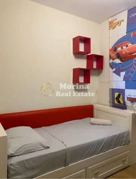 Tirane, jepet me qera apartament 3+1 Kati 3, 107 m² 800 € (Kodra e Diellit 1)