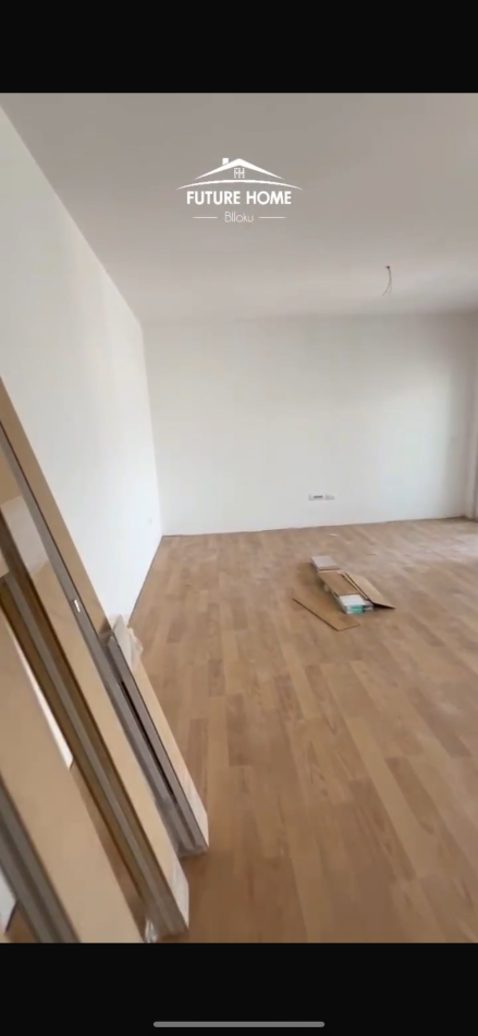 Tirane, jepet me qera apartament 2+1 Kati 8, 117 m² 700 € (Zogu i Zi)