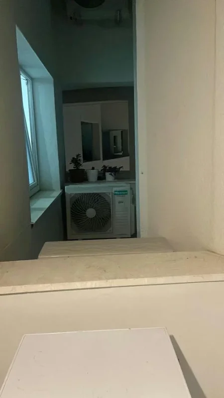 Tirane, jepet me qera apartament 1+1+Ballkon Kati 2, 65 m² 600 € (Rruga"Teodor Keko")