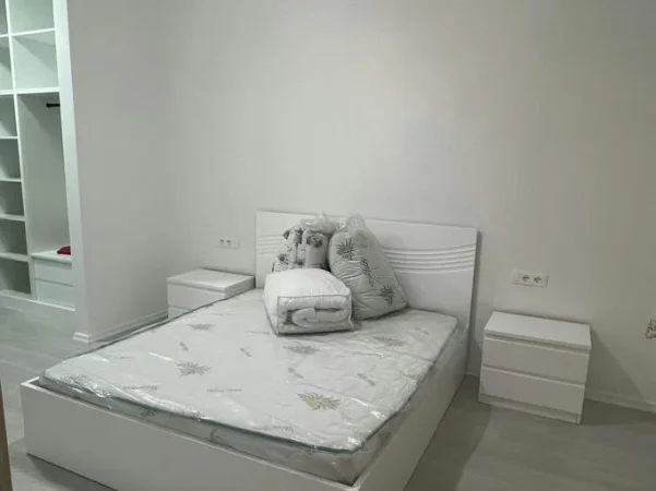 Tirane, jepet me qera apartament 1+1+Ballkon Kati 2, 65 m² 600 € (Rruga"Teodor Keko")