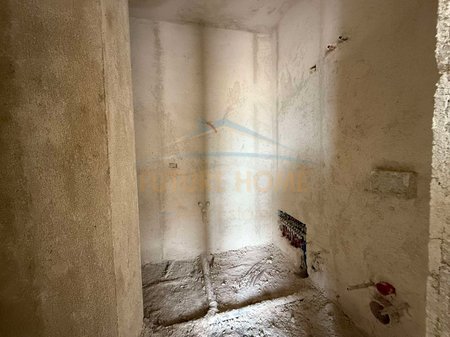Tirane, shitet apartament 3+1 Kati 6, 116 m² 18.900.000 € 