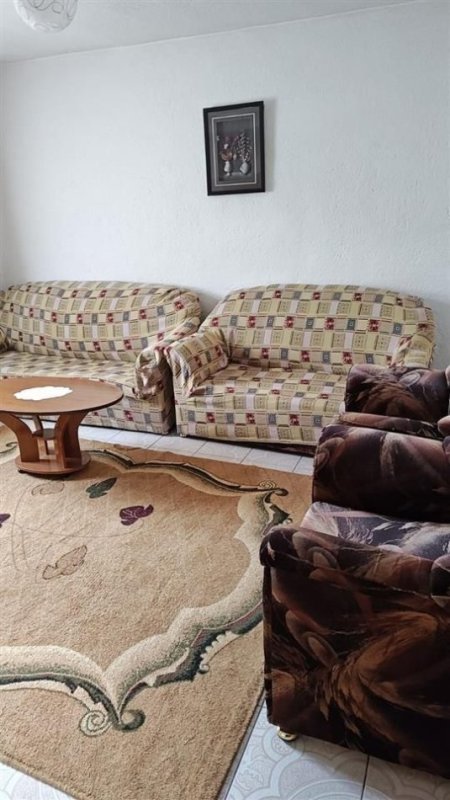 Tirane, jepet me qera apartament 1+1+Ballkon Kati 3, 50 m² 380 € (5 MAJI)