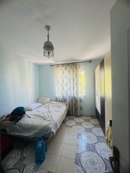 Tirane, jepet me qera apartament 2+1 Kati 3, 380 €