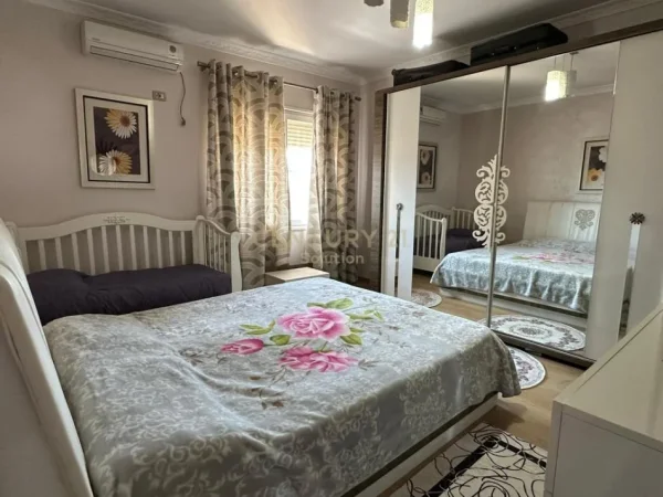 Tirane, jepet me qera apartament 2+1+Aneks+Ballkon Kati 9, 132 m² 500 € (Astir, pranë Bar Oslo, Tiranë)