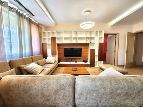 JEPET ME QIRA – ULTRA APARTAMENT 3+1+2WC + GARDEROBË + 3 BALLKONE + POST PARKIMI - 📍 Lokacion Premium – Rruga Karl Gega, vetëm 1 minutë nga Stacioni i Trenit & Mulliri i Vjetër