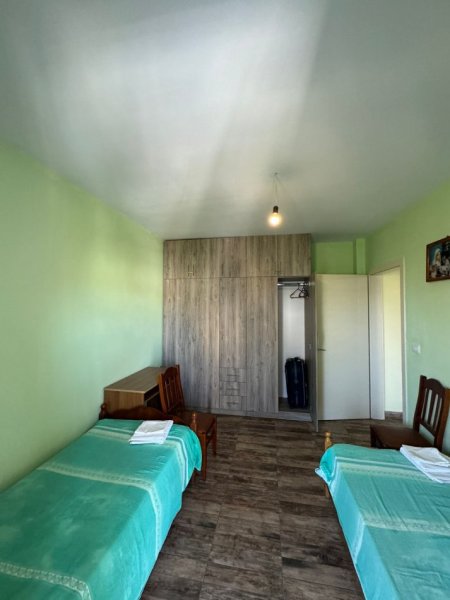 Tirane, jap me qera garsonier 1+1 Kati 2, 40 m² 300 € (Rruga Don Bosko)