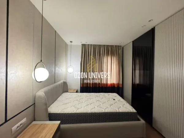 Tirane, jepet me qera apartament 4+1+Aneks+Ballkon Kati 2, 140 m² 700 € (Rruga Dritan Hoxha, Laprakë)