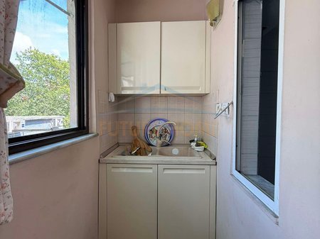 Tirane, shitet apartament 1+1 Kati 3, 59 m² 12.800.000 € 