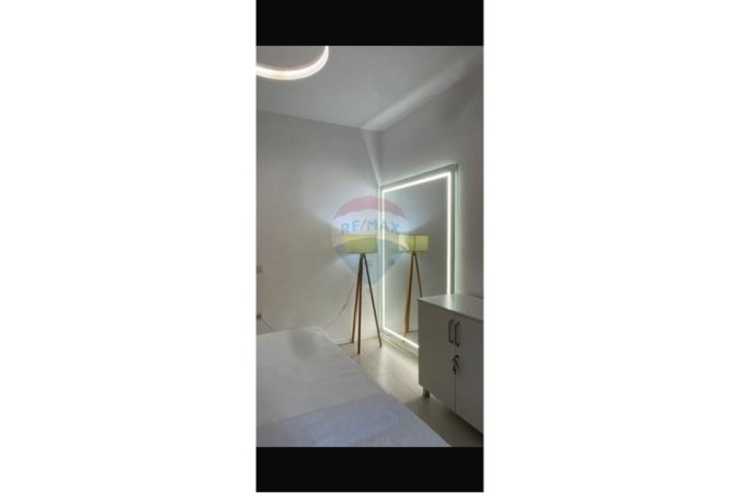 Blloku, jepet me qera ambient biznesi , 40 m². ID: 530391021-66