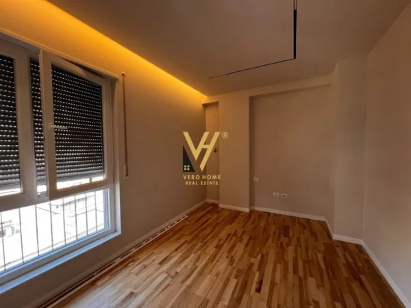 Tirane, shitet apartament 2+1+Aneks+Ballkon Kati 7, 113 m² 380.000 € (RRUGA ISLLAM ALLA)