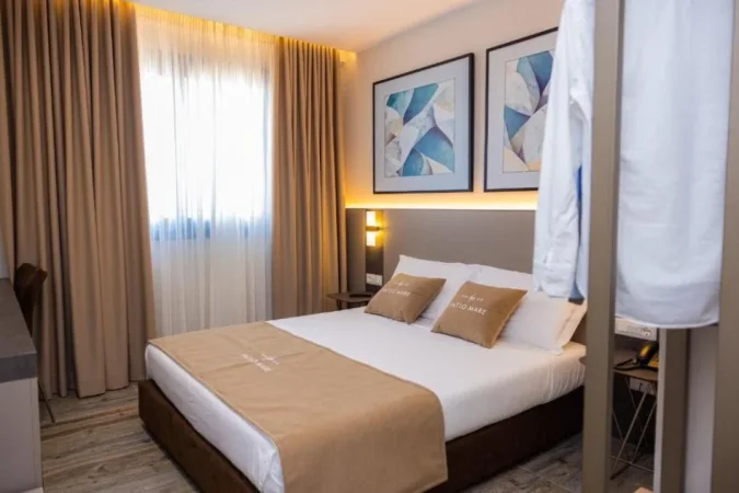 OKAZION!!! Dhermi - Plazh, Liste me oferta hotel , 25 dhoma 4.500.000 € (Kampi i Ri i Punetoreve)