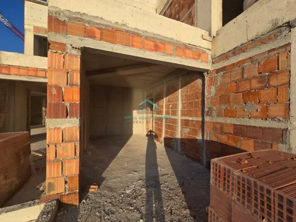 Vlore - Lungomare, shitet apartament 2+1 , (POSEIDON RESIDENCE)