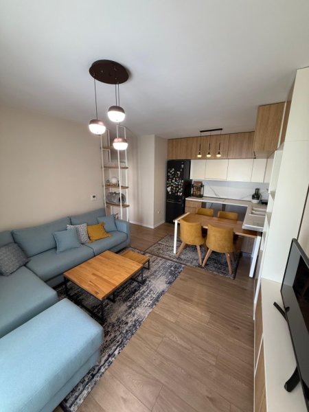 Tirane, shitet apartament 1+1+Aneks+Ballkon Kati 4, 78 m² 210.000 € (21 dhjetori)