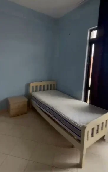 Tirane, jepet me qera apartament 2+1 Kati 3, 110 m² 450 € (Ali Demi)