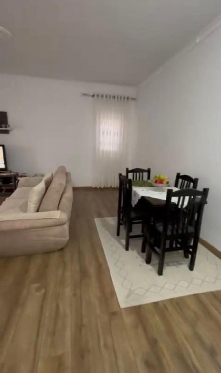 Tirane, shitet 2+1 Kati 2, 105 m² 135.000 € (Fizika Berthamore)