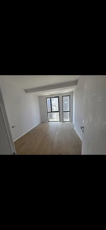 Shitet Apartament 2+1 +2 Tek Residenca Mine Peza.