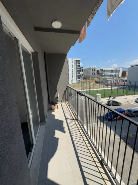 Tirane, shitet apartament 2+1+Ballkon Kati 2, 84 m² 90.000 € (Univers City Gati Per Banim)