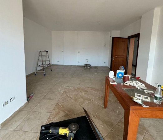 Tirane, shitet apartament 2+1 Kati 7, 105 m² 170.000 € (Qytet Studenti, Tiranë, TT 1776)