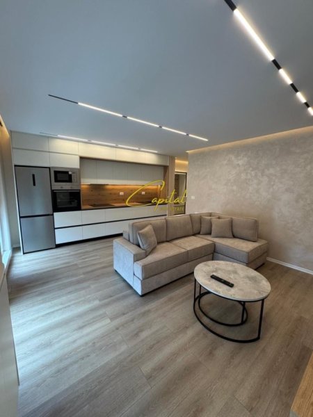 Tirane, shitet apartament 1+1 Kati 1, 75 m² 200.000 € (XHAMLLIKU)