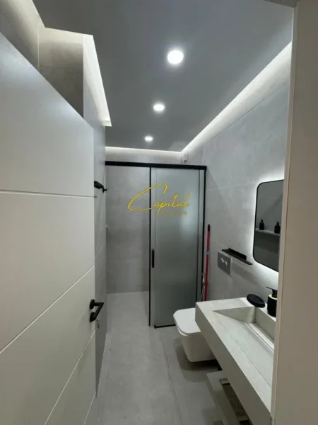 Tirane, shitet apartament 1+1 Kati 1, 75 m² 200.000 € (XHAMLLIKU)