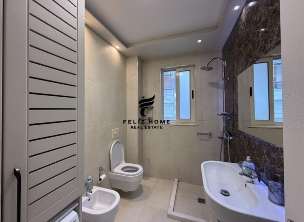 Tirane, jepet me qera apartament 2+1 Kati 3, 97 m² 700 € (KOPSHTI ZOOLOGJIK)