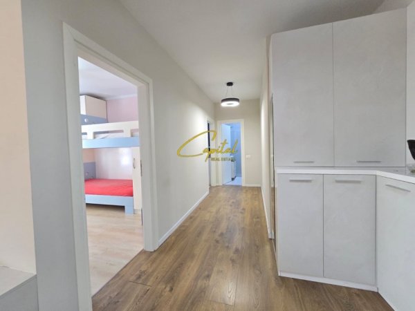 Tirane, jepet me qera Apartament 3+1 Kati 6, 180 m² 1.000 € ( 5 Maj )