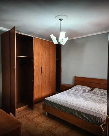 Tirane, shitet Vile 3 Katshe Kati 0, 340.000 € (Jordan Misja)