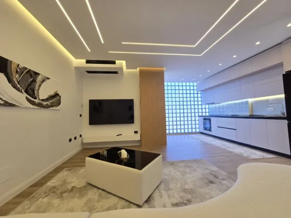 Tirane, shitet apartament 2+1+Aneks+Ballkon Kati 3, 110 m² 