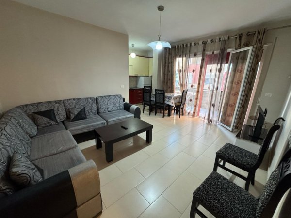 Tirane, jepet me qera apartament 2+1 Kati 3, 99 m² 450 € (Jata Market)