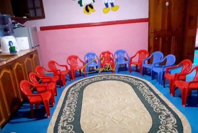 Tirane, jepet me qera ambjent biznesi Kati 0, 200 m² 1.000 € (YZBERISHT)