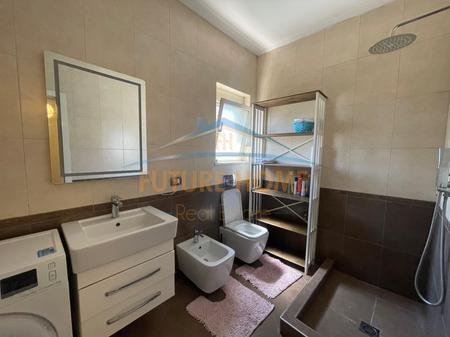 Tirane, shitet apartament 1+1+Depo Kati 4, 56 m² 110.000 € (Oxhaku)