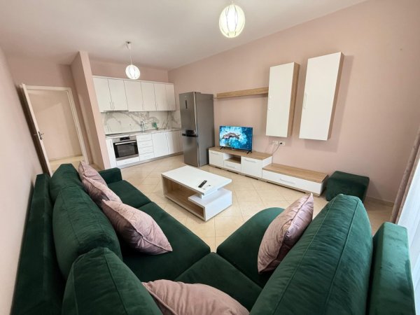 Tirane, jepet me qera apartament 2+1 Kati 2, 91 m² 550 € (Perballe Concord Center)