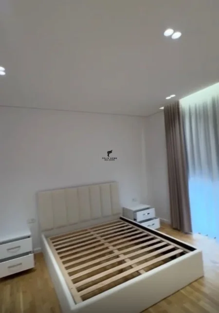 Tirane, jepet me qera apartament 3 Katshe Kati 3, 600 m² 4.000 € (TEG)