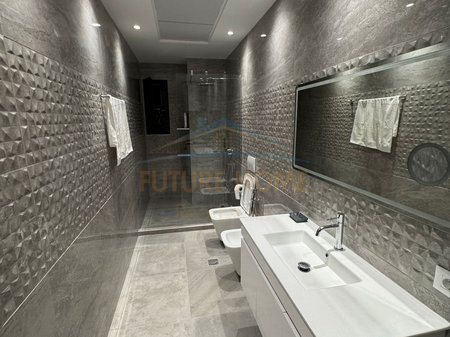 Tirane, jepet me qera apartament 2+1 Kati 6, 105 m² 800 € (BULEVARDI GJERGJ FISHTA ,RRUGA E KAVAJES)