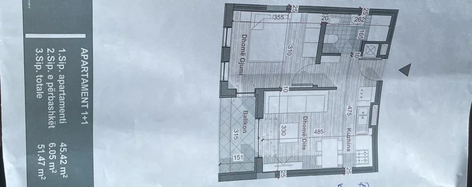 Tirane, shitet apartament 1+1+Ballkon Kati 5, 68.000 € (Rruga Gryka e Kacanikut, University City)