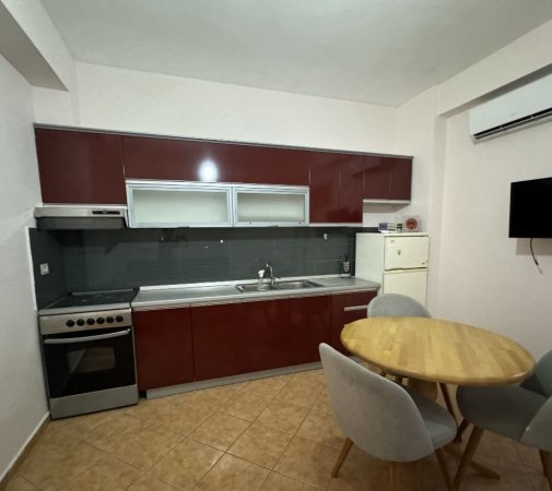 Tirane, jepet me qera 1+1 Kati 5, 52.000 € (Delijorgji)