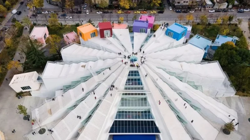 Tirane, shitet apartament 3+1+Ballkon , 167 m² 500.999 € (Piramida e Tiranes)