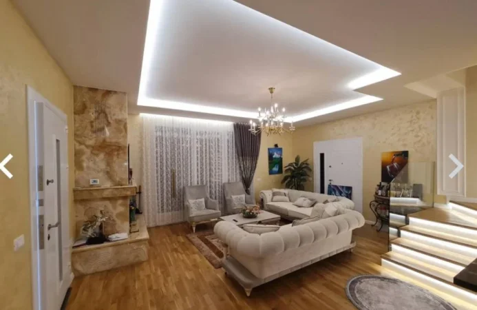 Gjiri Lalezit | Hamallaj, shitet apartament 2+1+Ballkon Kati 1, 460 m² 450.000 € (Gjiri i Lalzit)