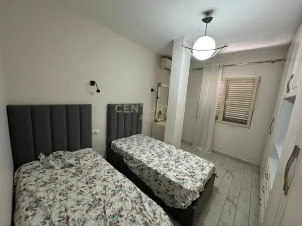 Tirane, shitet ambjent biznesi Kati 0, 272 m² 670.000 € (rruga e Dibres)