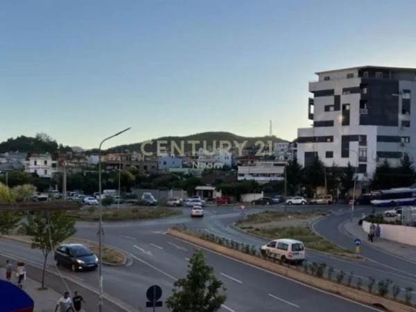Tirane, shitet apartament Kati 5, 132 m² 158.000 € 
