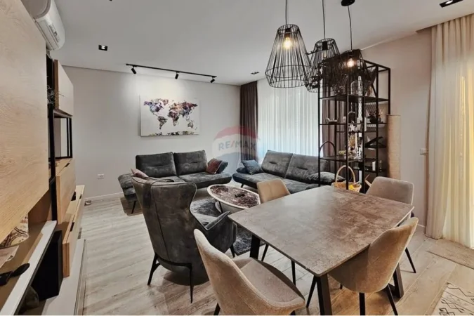 Tirane, shitet apartament 2+1+2+Studio , 128 m² 255.000 € (Rruga Hamdi Sina, Liqeni I Thatë, Tiranë)