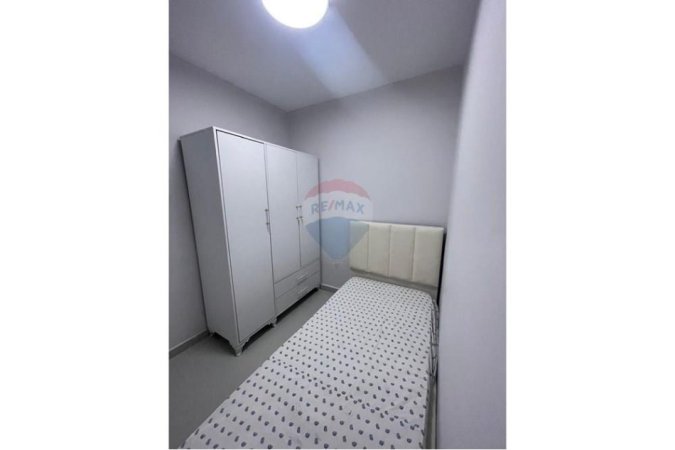 21 Dhjetori, jepet me qera apartament 2+1 Kati 1, 70 m² 600 €, ID: 530561001-158