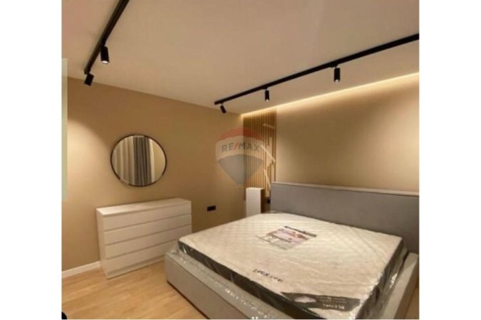 Tirane, jepet me qera apartament 2+1 Kati 6, 100 m² 1.000 € (ID: 530191058-209)