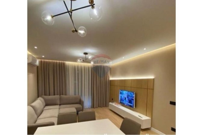 Tirane, jepet me qera apartament 2+1 Kati 6, 100 m² 1.000 € (ID: 530191058-209)