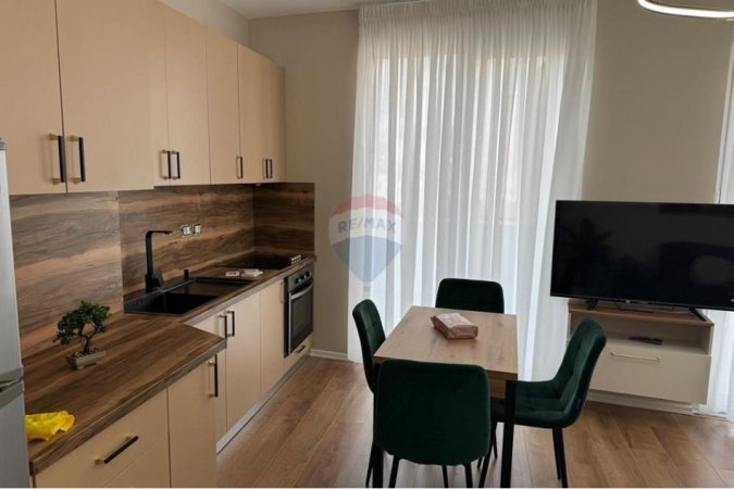 Tirane, jepet me qera apartament 3+1 Kati 4, 102 m² 900 € (ID: 530261046-389)